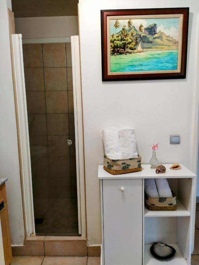 Farerei Appartement Spacieux, Equipe Et Confortable Faaa Esterno foto
